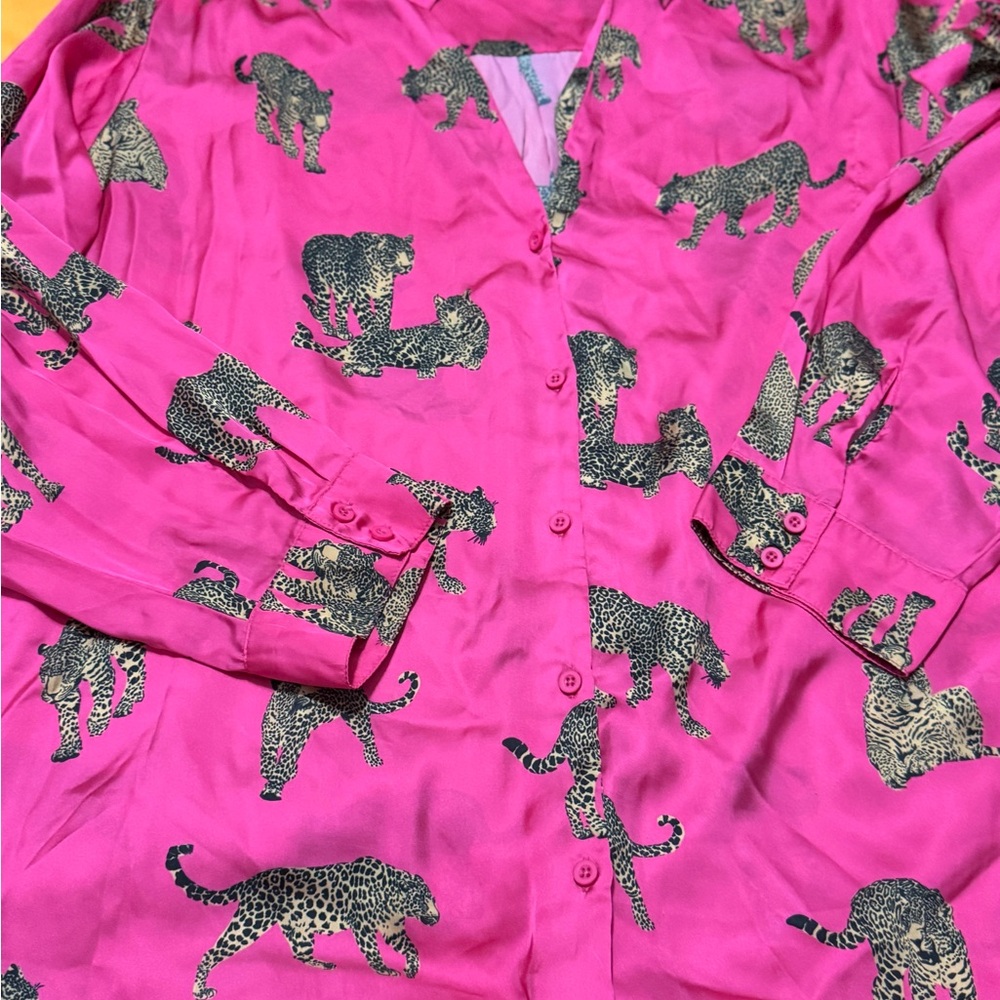 Show Me Your MuMu Pink Leopard Pajama Top